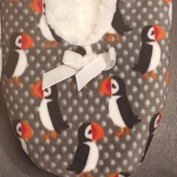 ✴FB by FUZZY BABBA SLIPPER SOCKS✴ - Picture 4 of 4